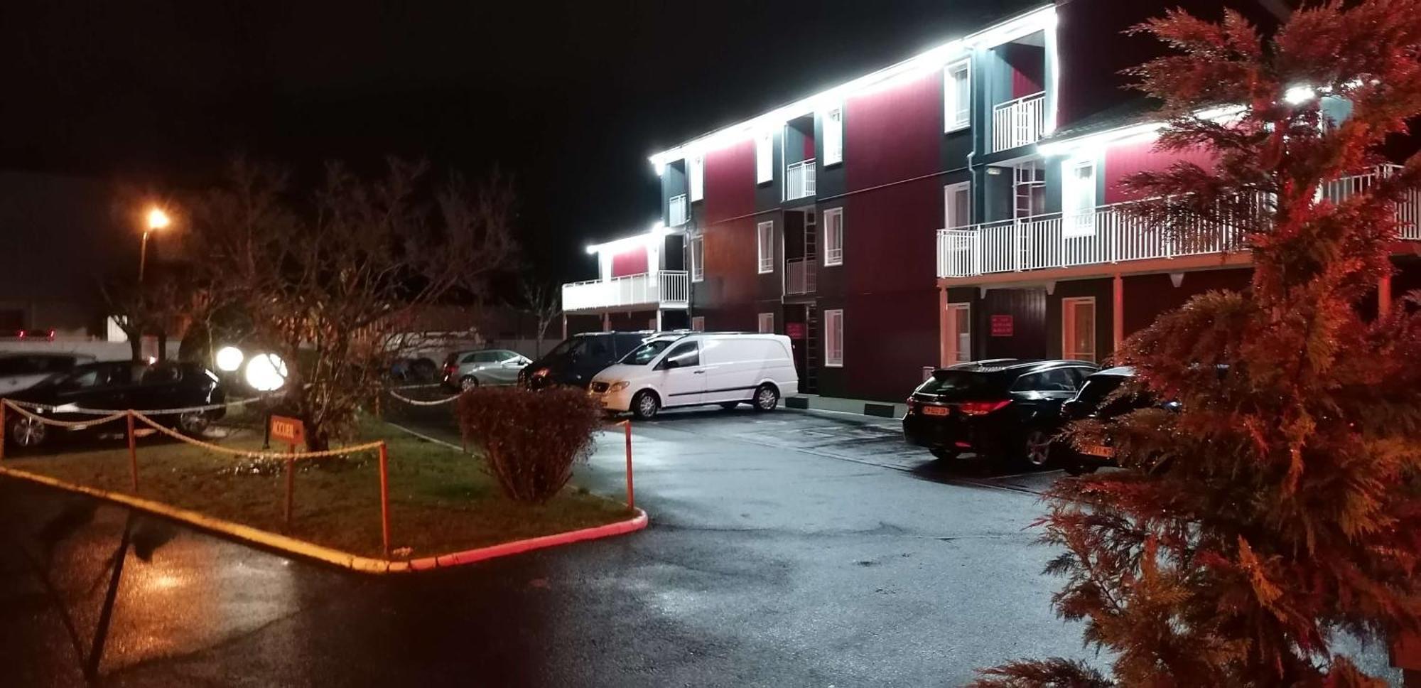Brit Hotel Essentiel Albi Parc Des Expos Le Sequestre Eksteriør bilde